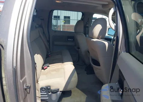 2004 Ford F-150 Lariat/Xlt z USA, uszkodzony, nr VIN 1FTPW12594KC19982